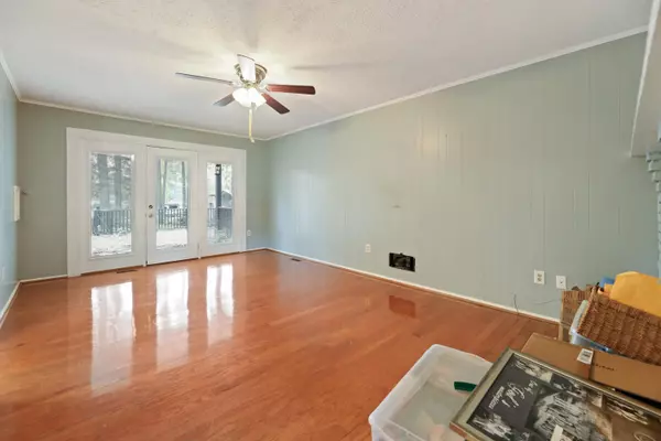 Moncks Corner, SC 29461,1636 Pinopolis Rd