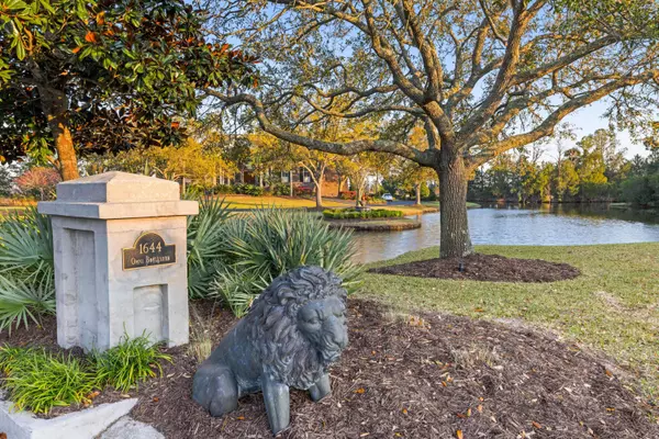 Mount Pleasant, SC 29466,1644 Omni Blvd