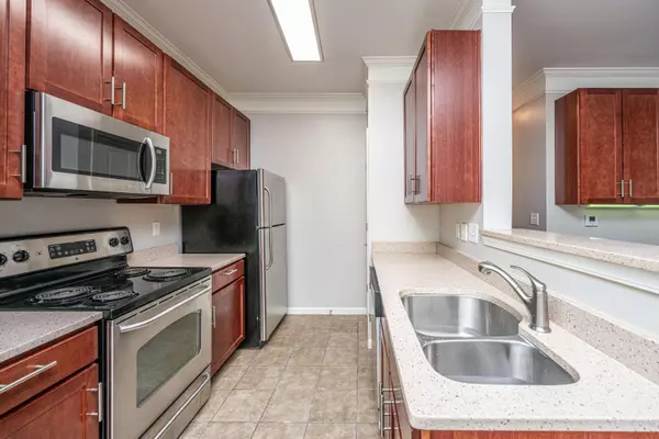 Charleston, SC 29412,1755 Central Park Rd #3102