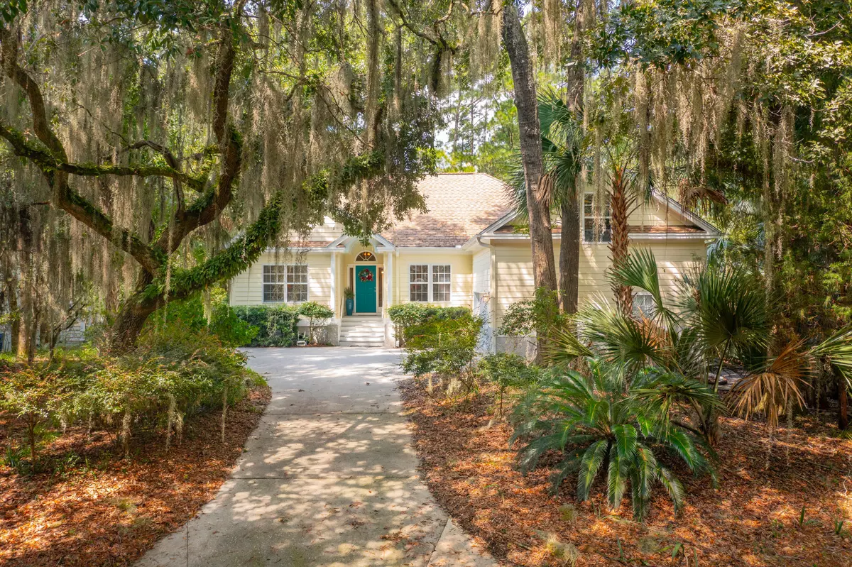 Seabrook Island, SC 29455,2737 Old Forest Dr