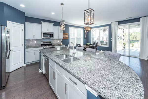 Summerville, SC 29483,505 Kilarney Rd