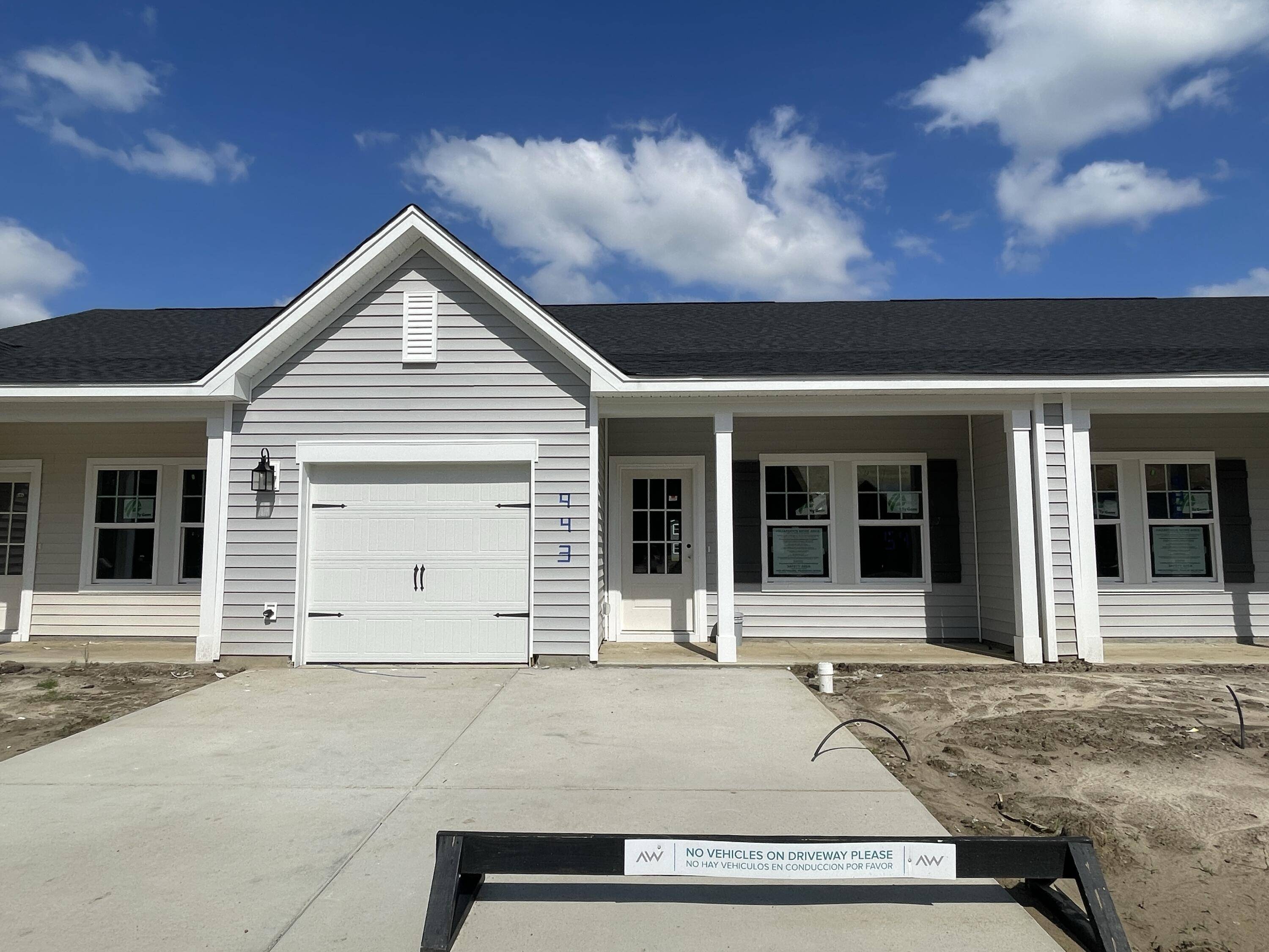 Summerville, SC 29486,943 Dusk Dr