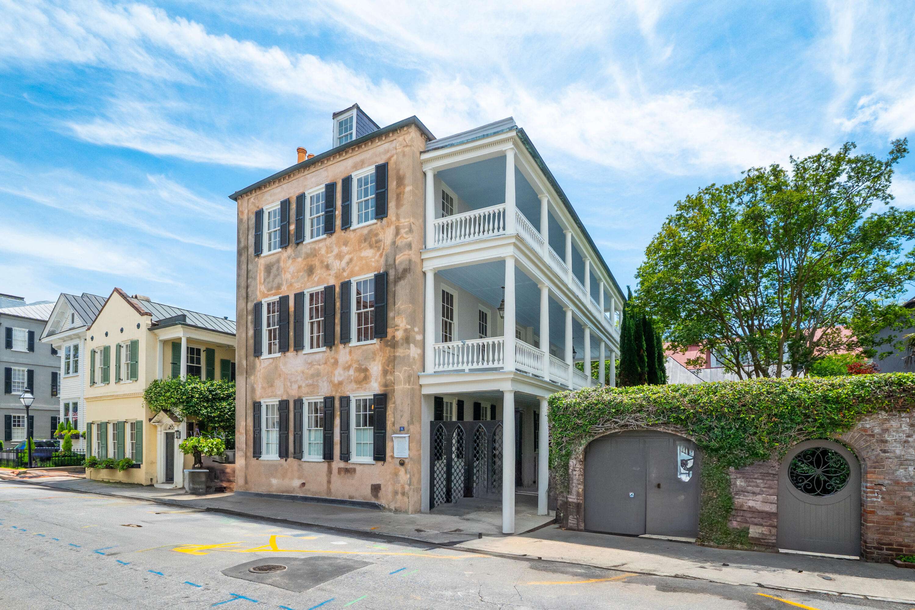 61 Tradd St, Charleston, SC 29401