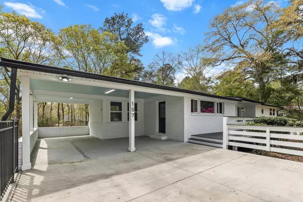 Summerville, SC 29485,107 Woodland Dr