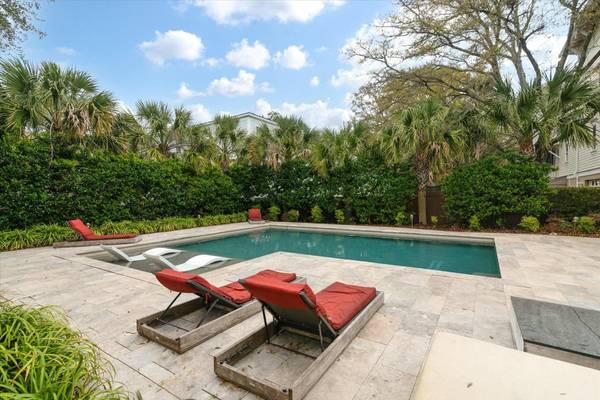 Isle Of Palms, SC 29451,3405 Cameron Blvd