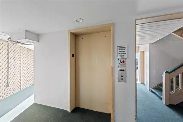 Edisto Beach, SC 29438,3701 Docksite Rd #108