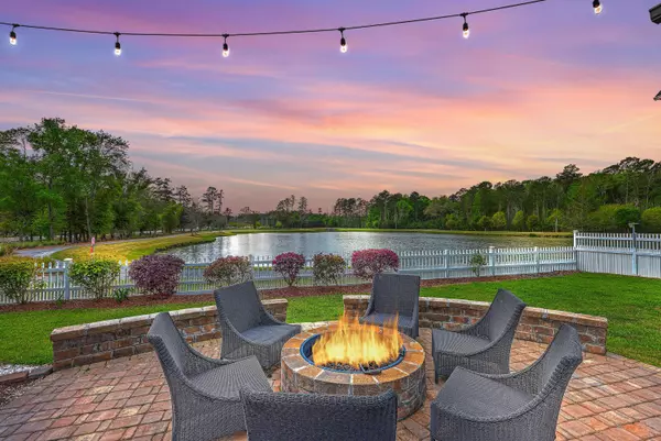 406 Summers Dr, Summerville, SC 29485