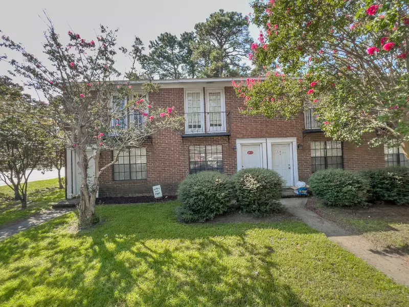 101 Timberlane #B, Summerville, SC 29485