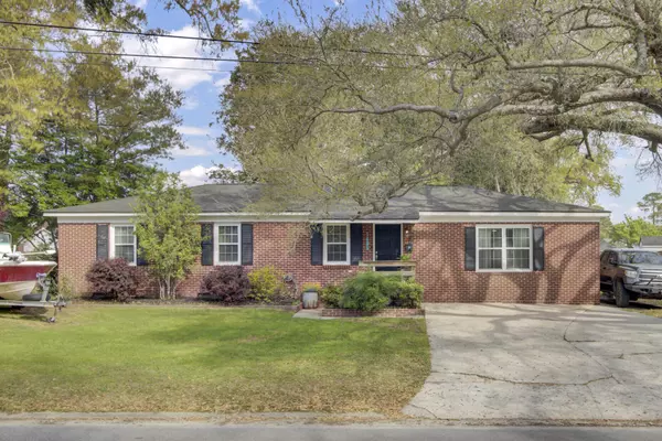 North Charleston, SC 29405,1406 Iroquois St