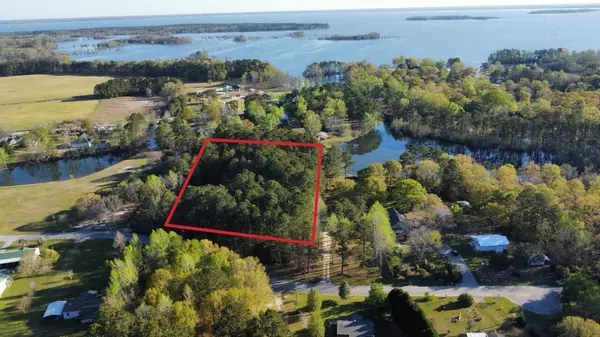 0 Meredith Dr, Eutawville, SC 29048