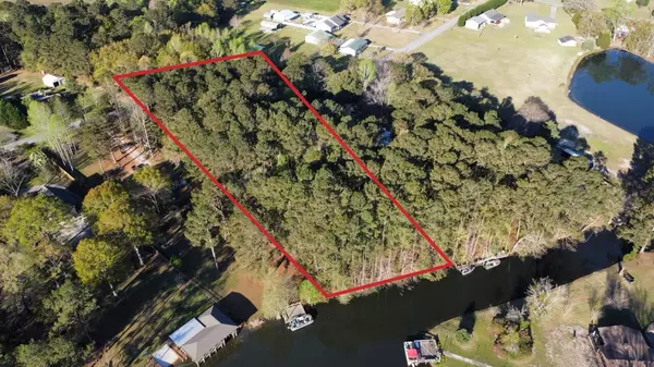 Eutawville, SC 29048,0 Meredith Dr