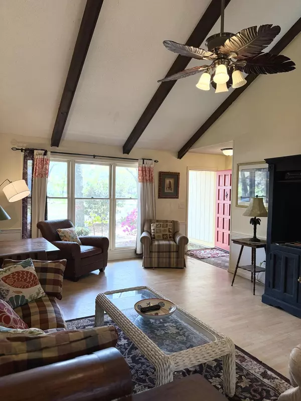 Mount Pleasant, SC 29464,1291 Old Colony Rd