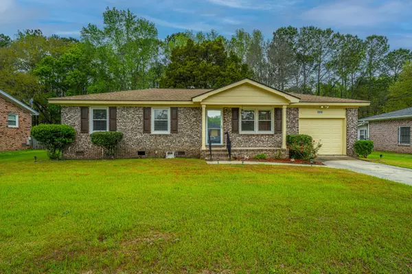 North Charleston, SC 29406,7079 N Kenwood Dr