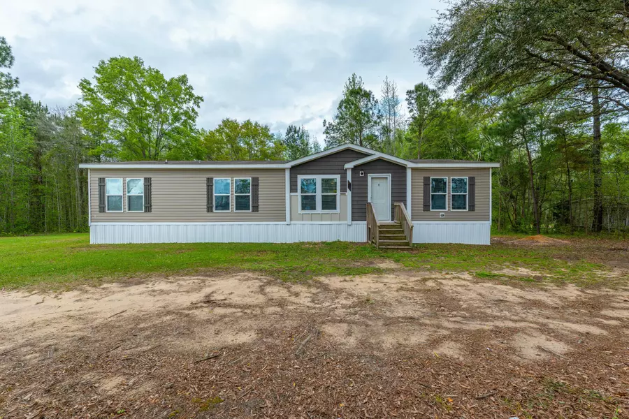 311 Rowe Ln, Round O, SC 29474