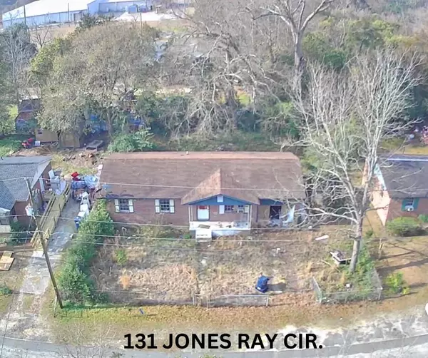 131 Jones Ray Cir, Williston, SC 29853
