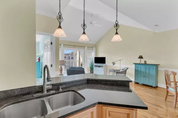 Charleston, SC 29412,1984 Folly Rd #A306