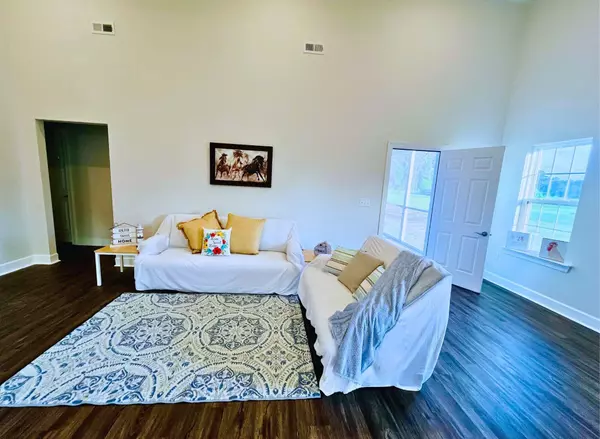 Saint Stephen, SC 29479,3292 N Highway 52