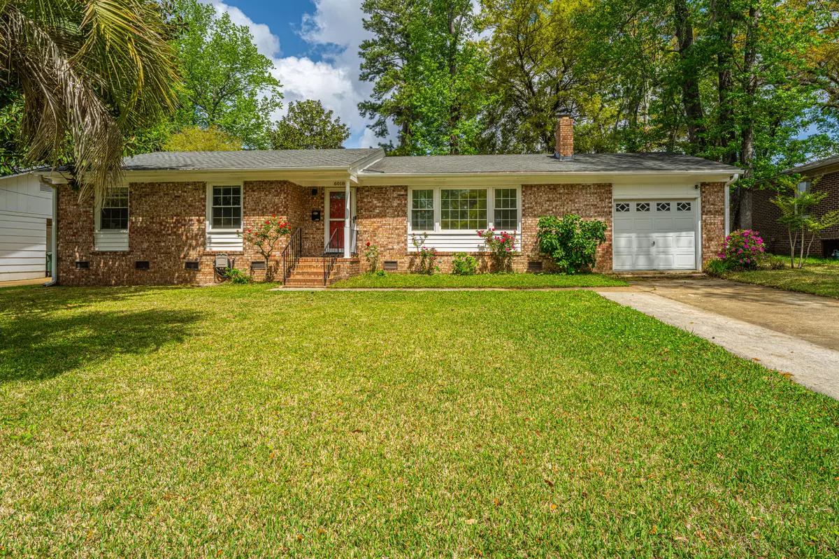 Hanahan, SC 29410,6018 Ridgecrest Ave
