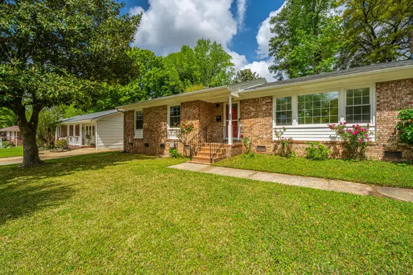 Hanahan, SC 29410,6018 Ridgecrest Ave