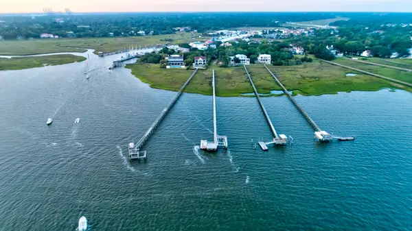 Mount Pleasant, SC 29464,108 Beach St