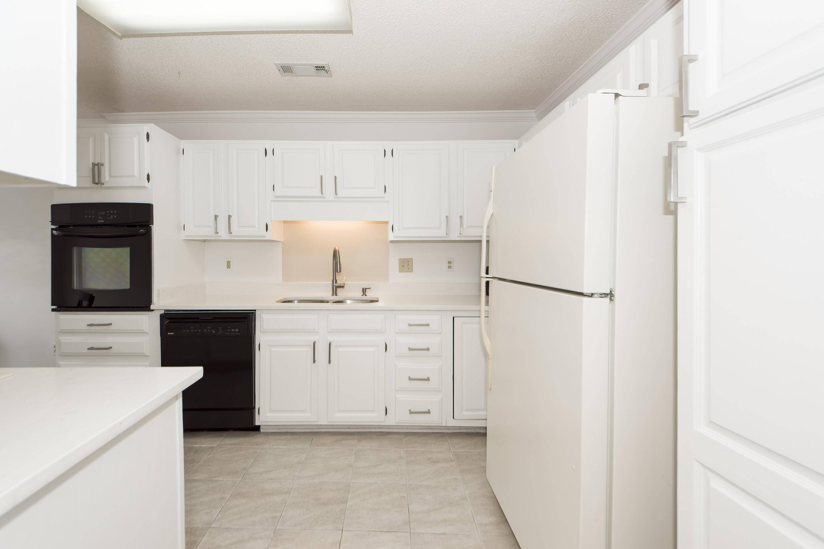 North Charleston, SC 29406,2441 Hansard Dr