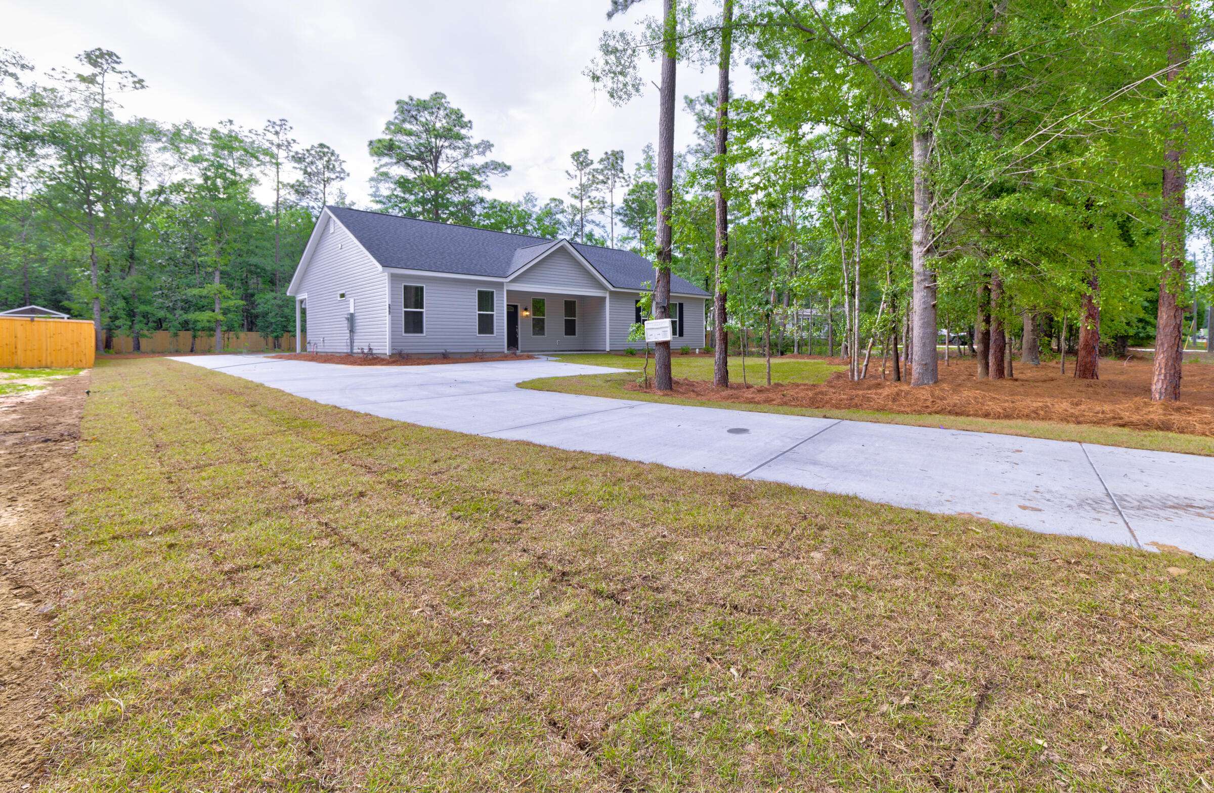Lincolnville, SC 29485,277 W Smith St