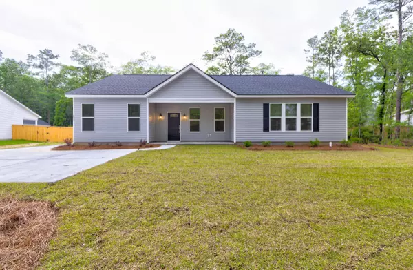 Lincolnville, SC 29485,277 W Smith St