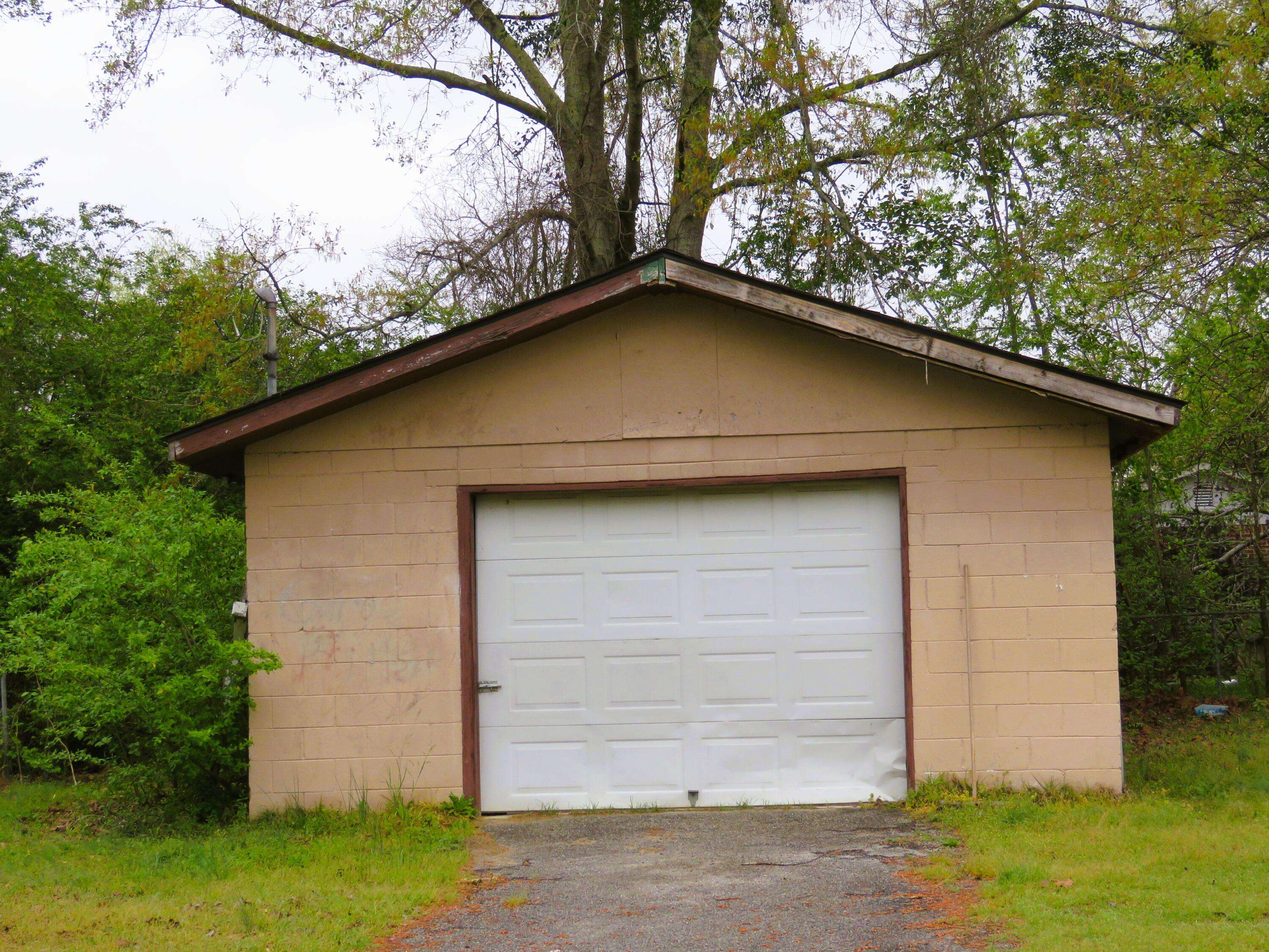 Orangeburg, SC 29115,435 W Huson Cir