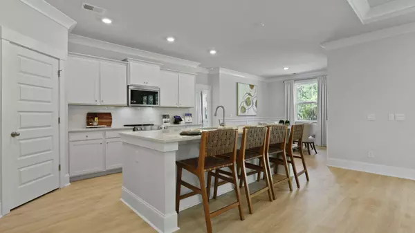 Ridgeville, SC 29472,202 Bilge Rd