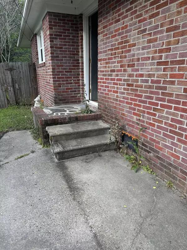 Goose Creek, SC 29445,233 N Pandora Dr