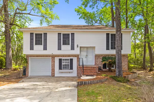 Hanahan, SC 29410,1215 Redeemer Dr