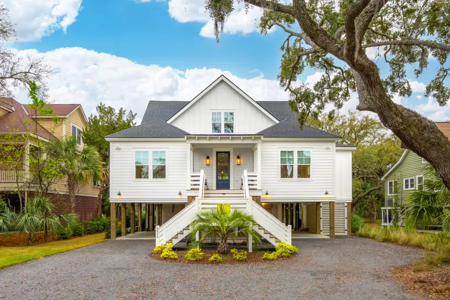 3510 Myrtle St, Edisto Island, SC 29438