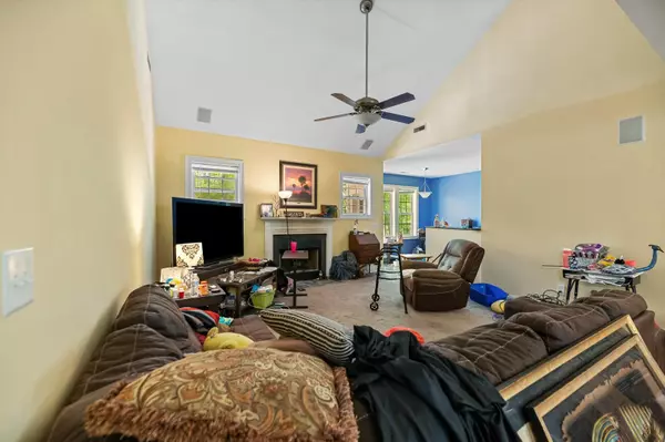 Summerville, SC 29485,213 Travelers Rest Blvd
