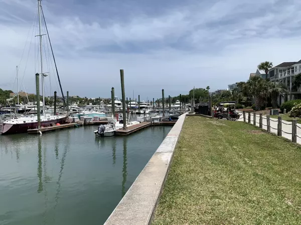 Isle Of Palms, SC 29451,41 St Ave #F-7