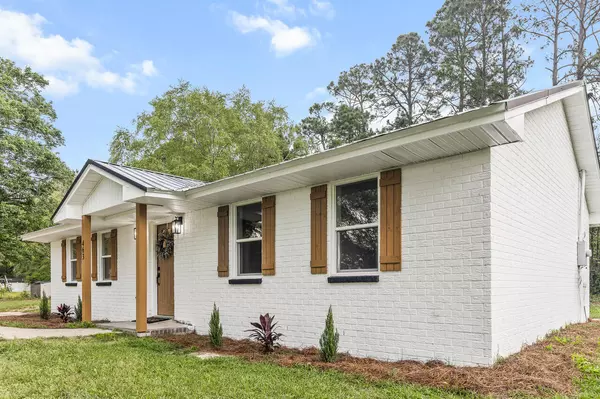 Harleyville, SC 29448,463 E Main Street