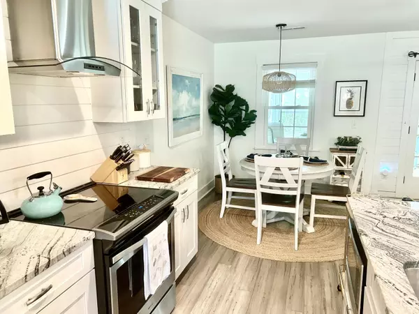 Charleston, SC 29412,640 Semaht St