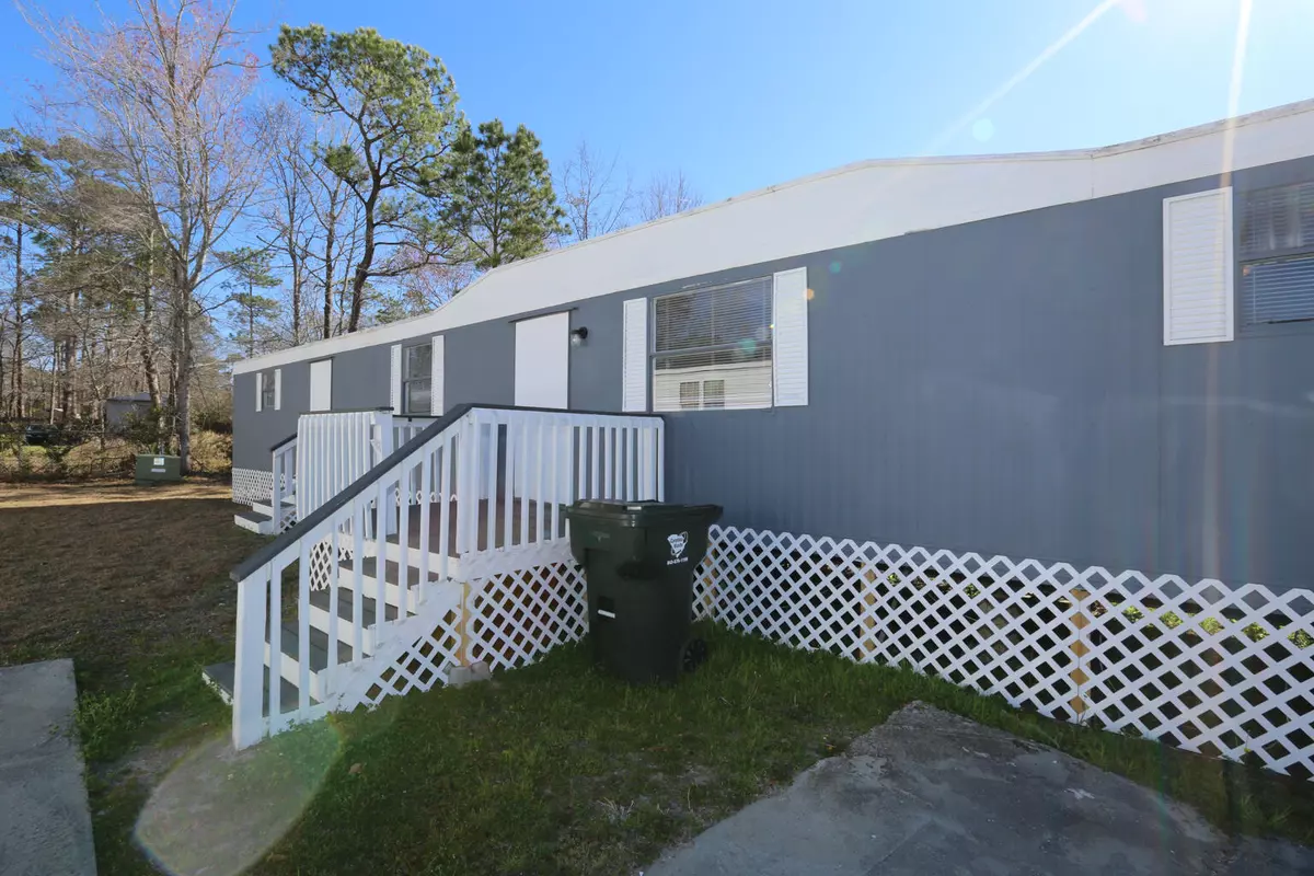 Ladson, SC 29456,306 Sundial Ln