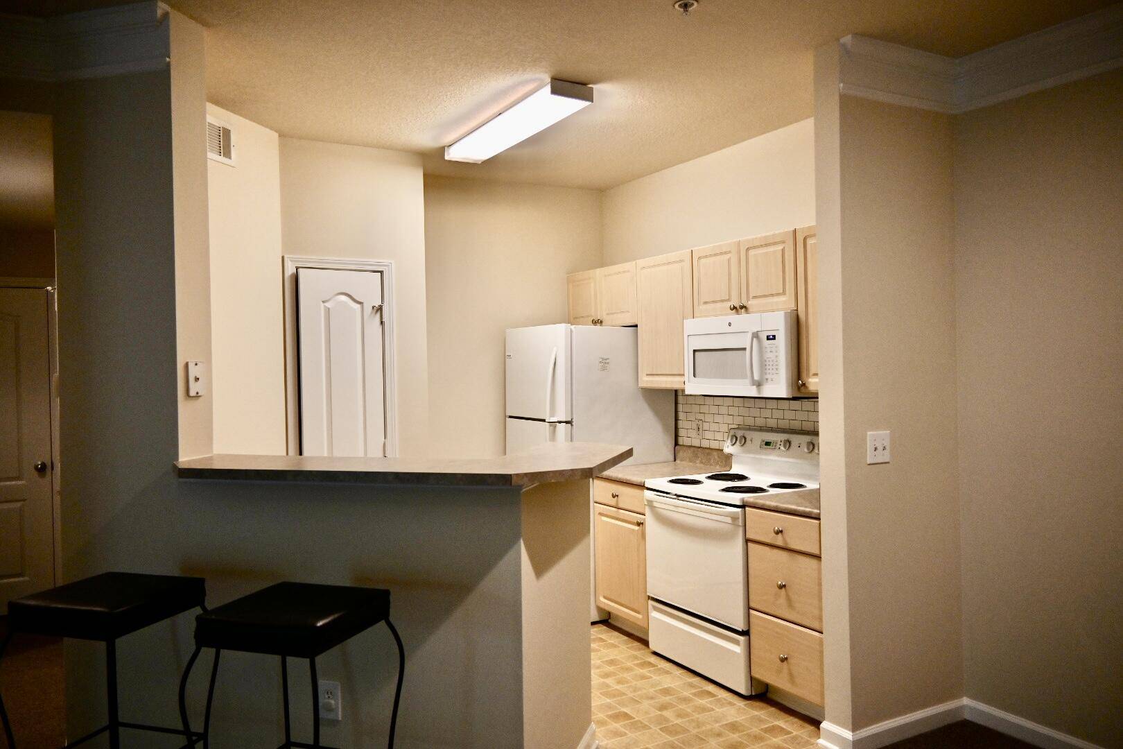 Mount Pleasant, SC 29466,1300 Park West Blvd #108