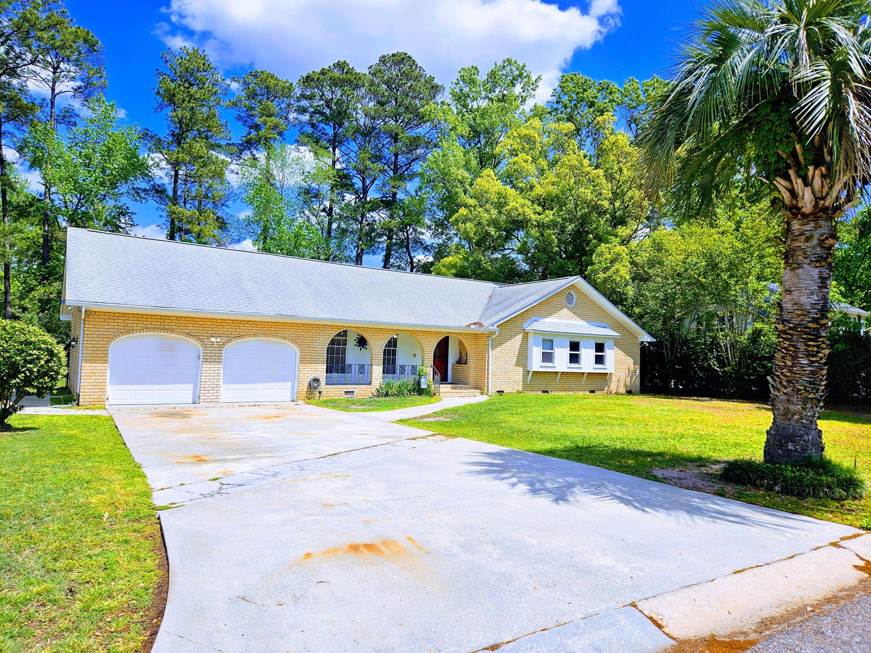 Summerville, SC 29485,307 Fairington Dr