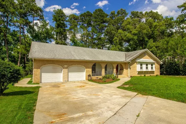 Summerville, SC 29485,307 Fairington Dr