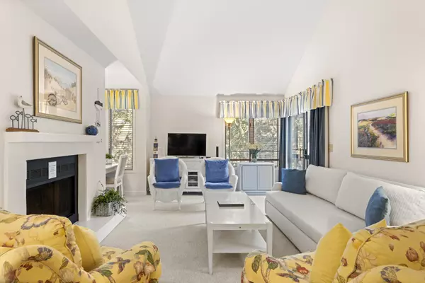 4338 Sea Forest Dr, Kiawah Island, SC 29455