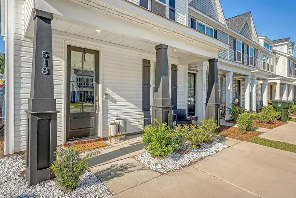 518 Green Fern Dr,  Summerville,  SC 29483