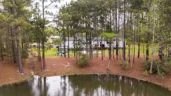 Manning, SC 29102,1055 Creekside Dr