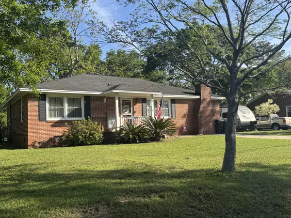 Goose Creek, SC 29445,210 Ellen St