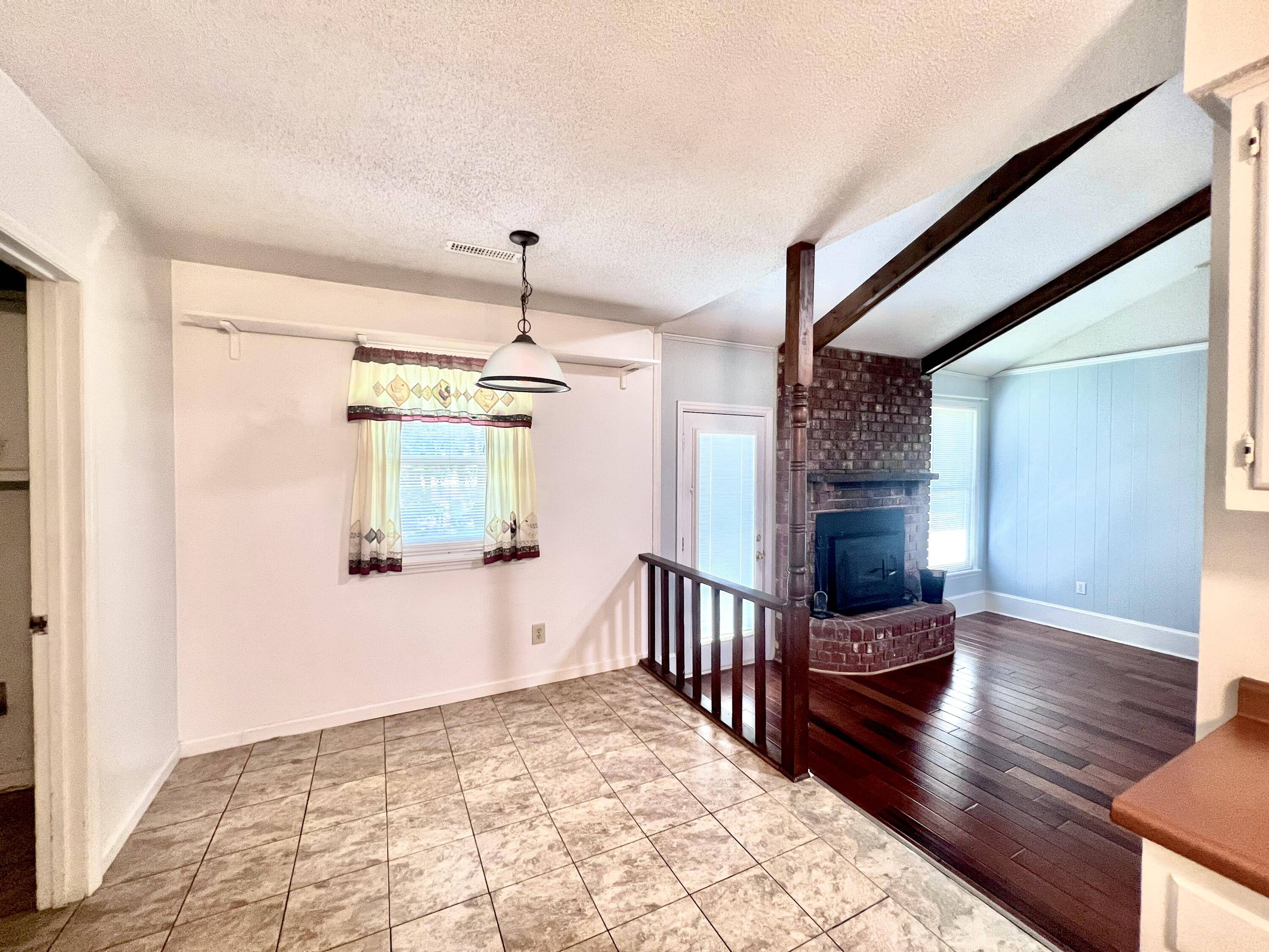 Ladson, SC 29456,1009 Highland Pines Rd