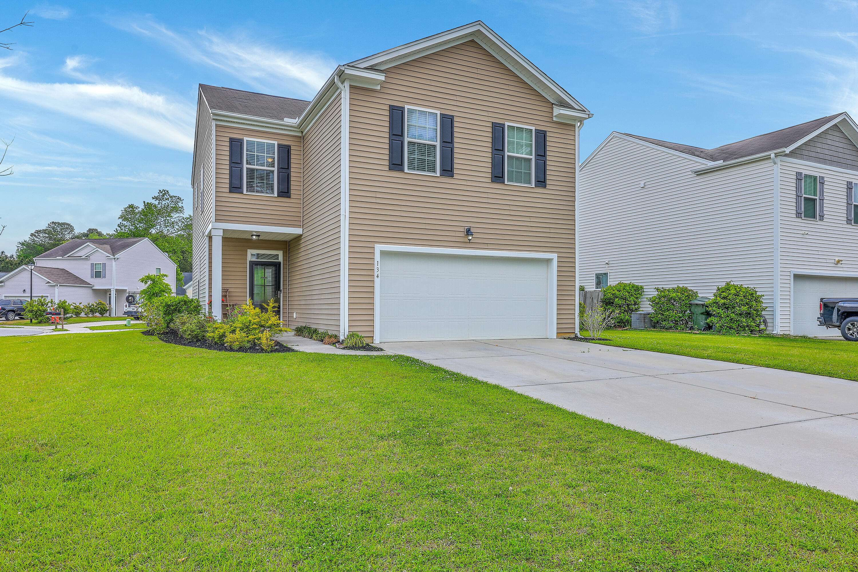 134 Stoney Creek Way, Moncks Corner, SC 29461