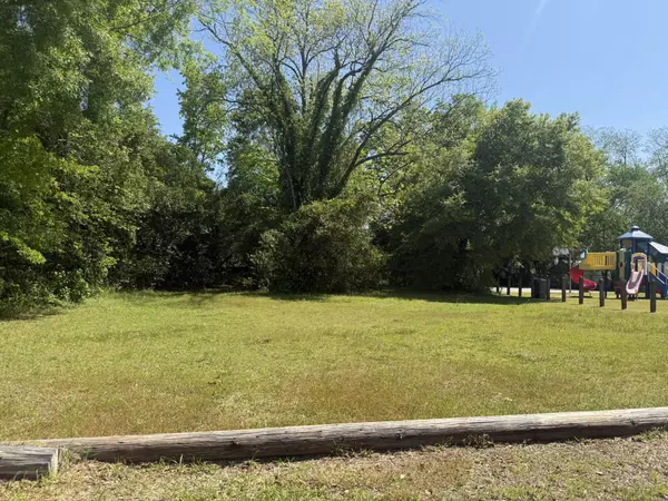 237 Maxcy St, Orangeburg, SC 29115