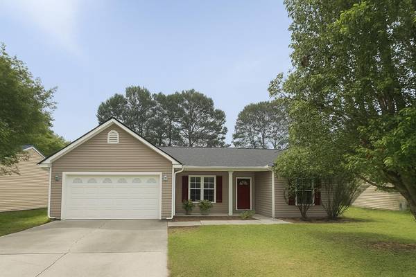 9914 Levenshall Dr, Ladson, SC 29456