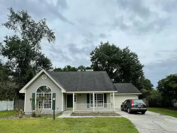 730 Cotillion Pl, Mount Pleasant, SC 29464