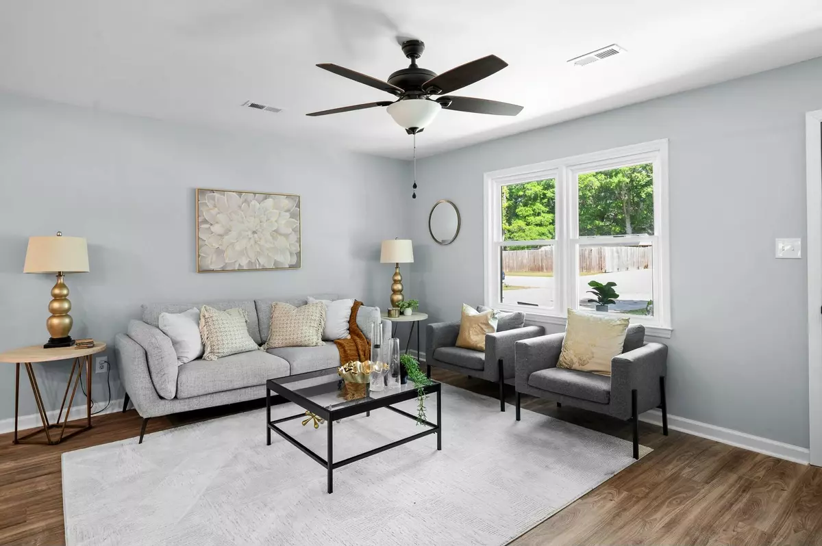 North Charleston, SC 29420,3227 Stonehaven Dr